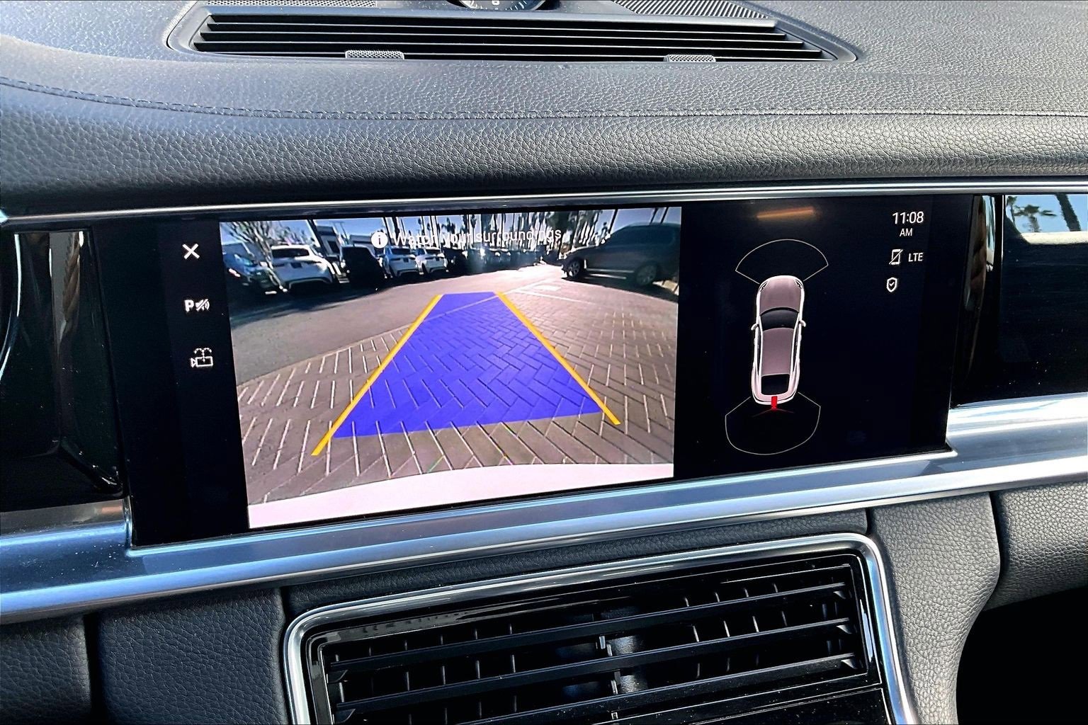 Used 2022 Porsche Panamera image 21