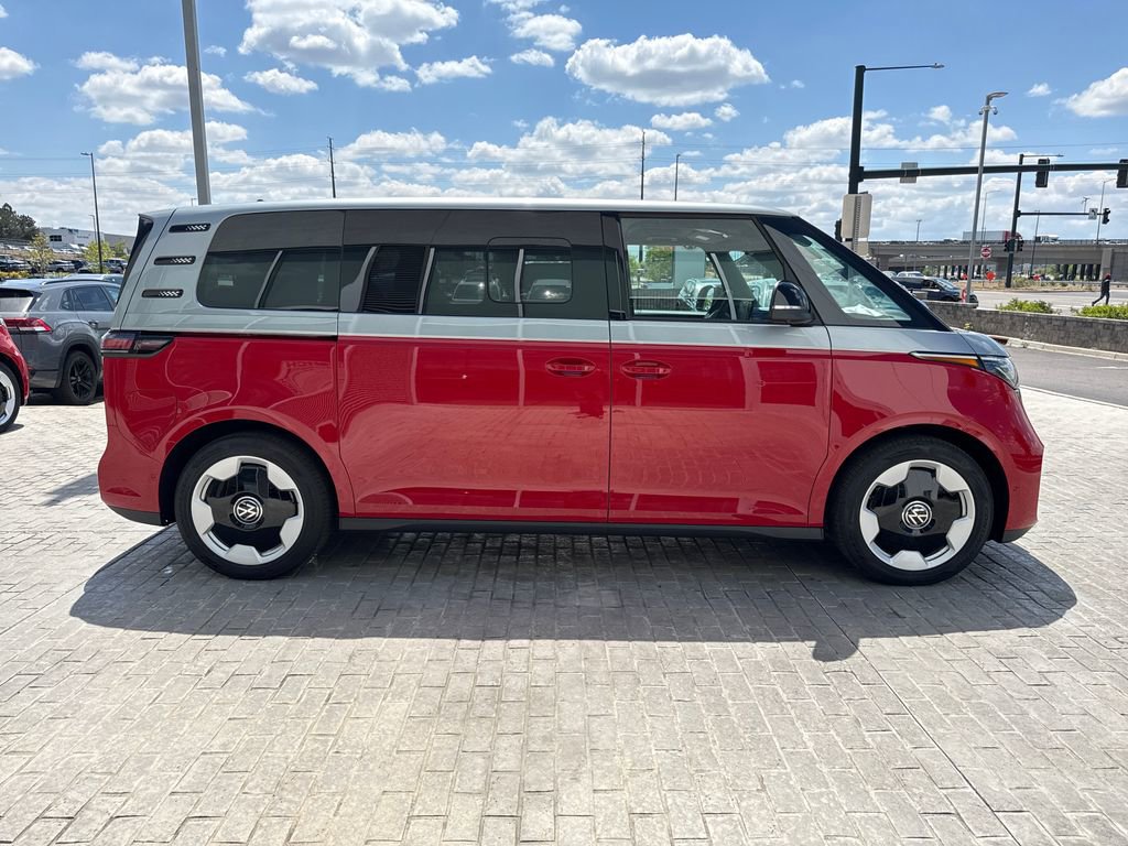 New 2025 Volkswagen ID. Buzz Pro S Plus AWD/4WD image 6