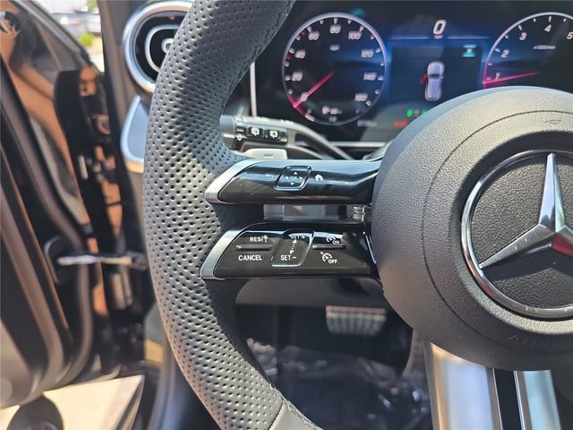 New 2026 Mercedes-Benz GLC 300 4MATIC image 33