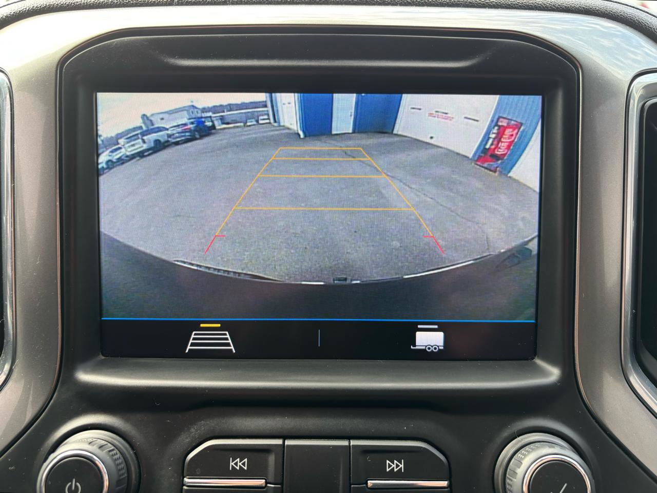 Used 2022 Chevrolet Silverado 1500 LT image 32