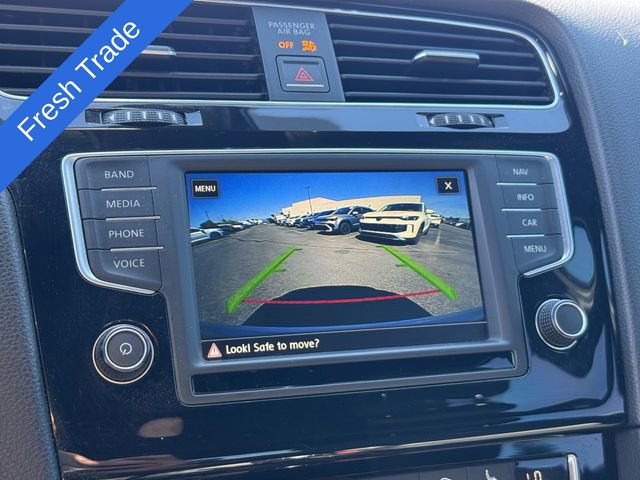 Used 2017 Volkswagen Golf R 4-Door image 22