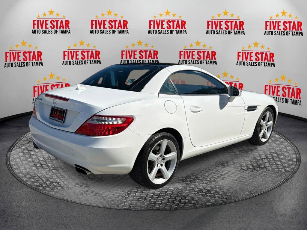 Used 2015 Mercedes-Benz SLK 250 w/ Premium Package image 7