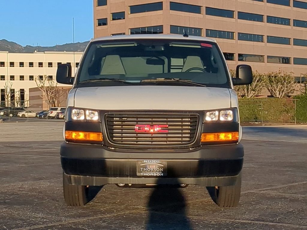 New 2025 GMC Savana 2500 RWD image 10