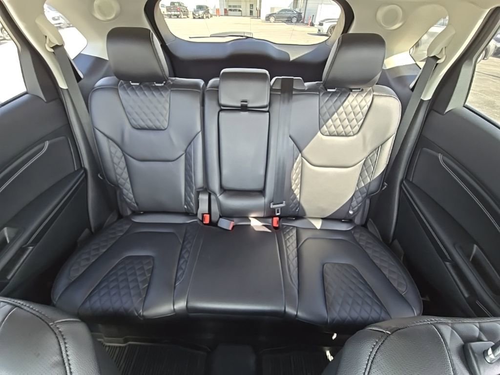 Used 2024 Ford Edge Titanium w/ Equipment Group 301A image 40