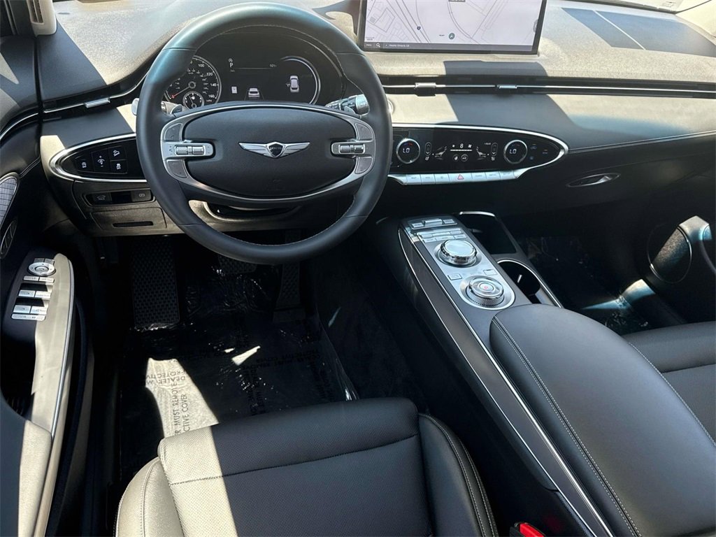 Used 2025 Genesis GV70 2.5T Select w/ Select Package image 7