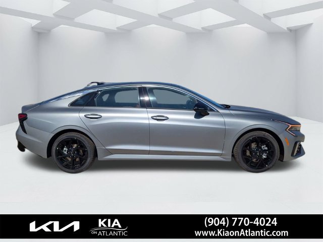New 2027 Kia K5 GT-Line w/ GT-Line Premium Package FWD image 2