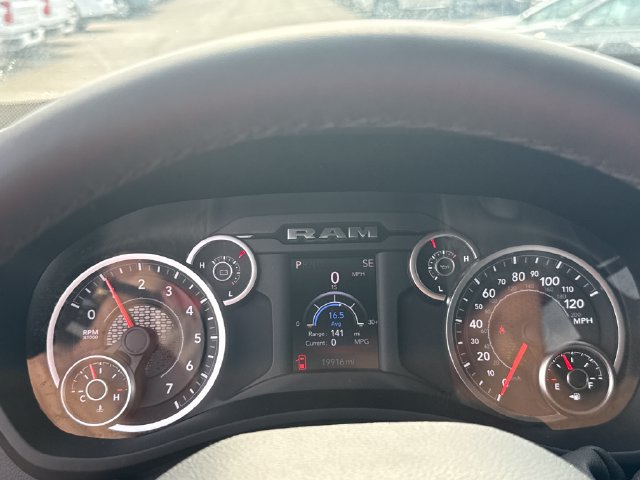 Used 2026 RAM 2500 Big Horn AWD/4WD image 17