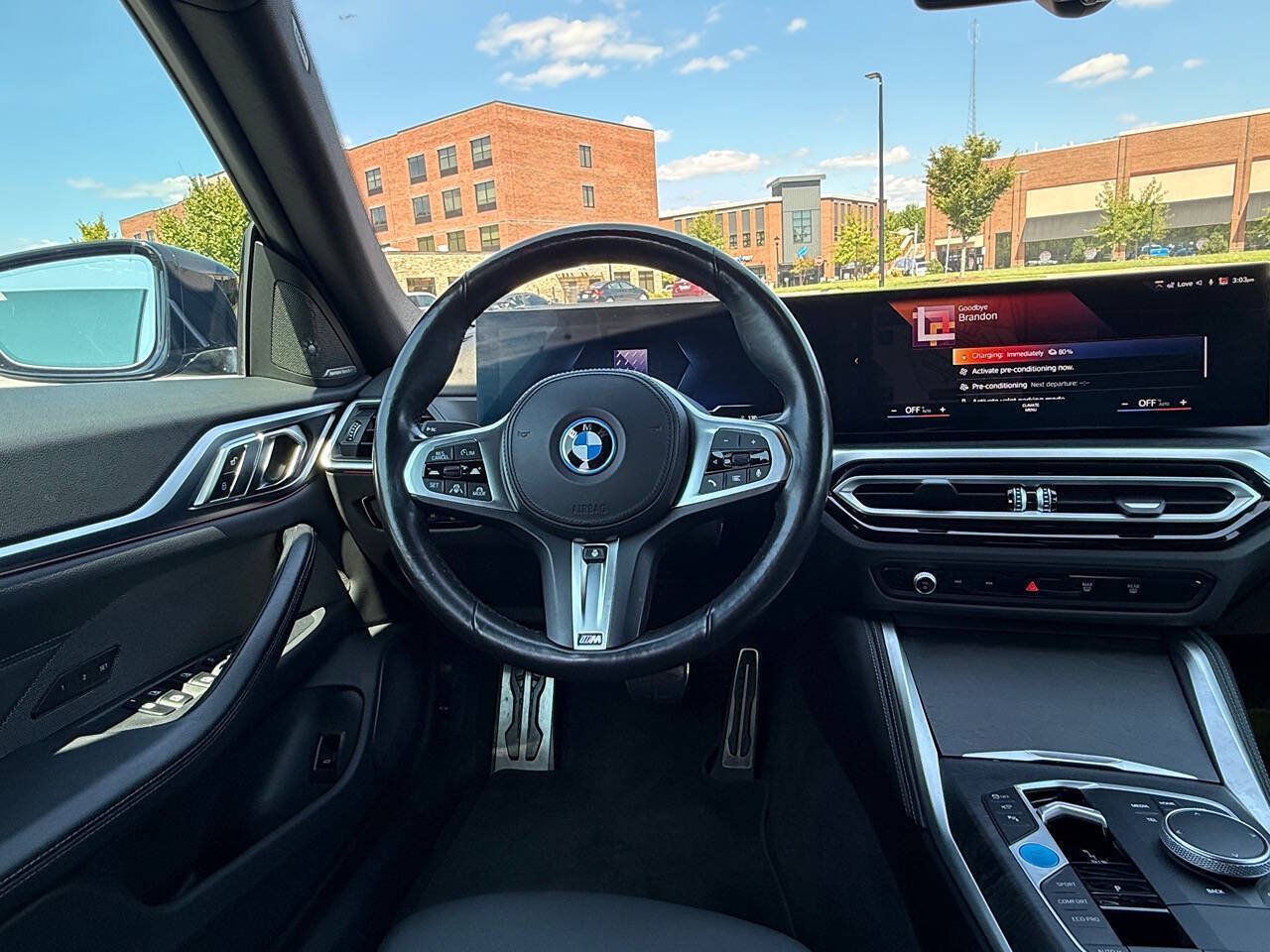 Used 2023 BMW i4 eDrive40 w/ M Sport Package RWD image 18