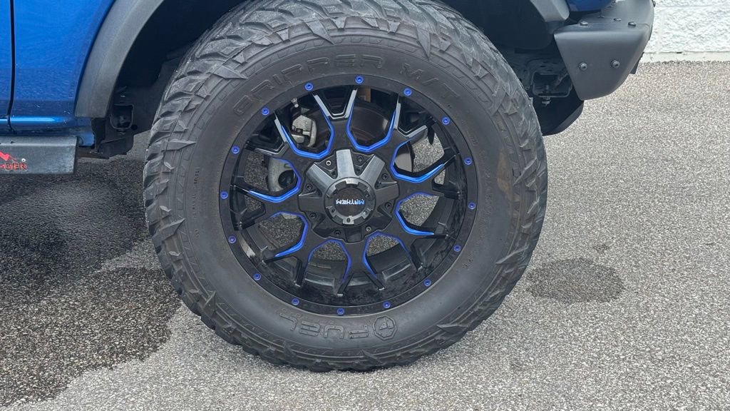 Used 2021 Ford Bronco First Edition AWD/4WD image 6