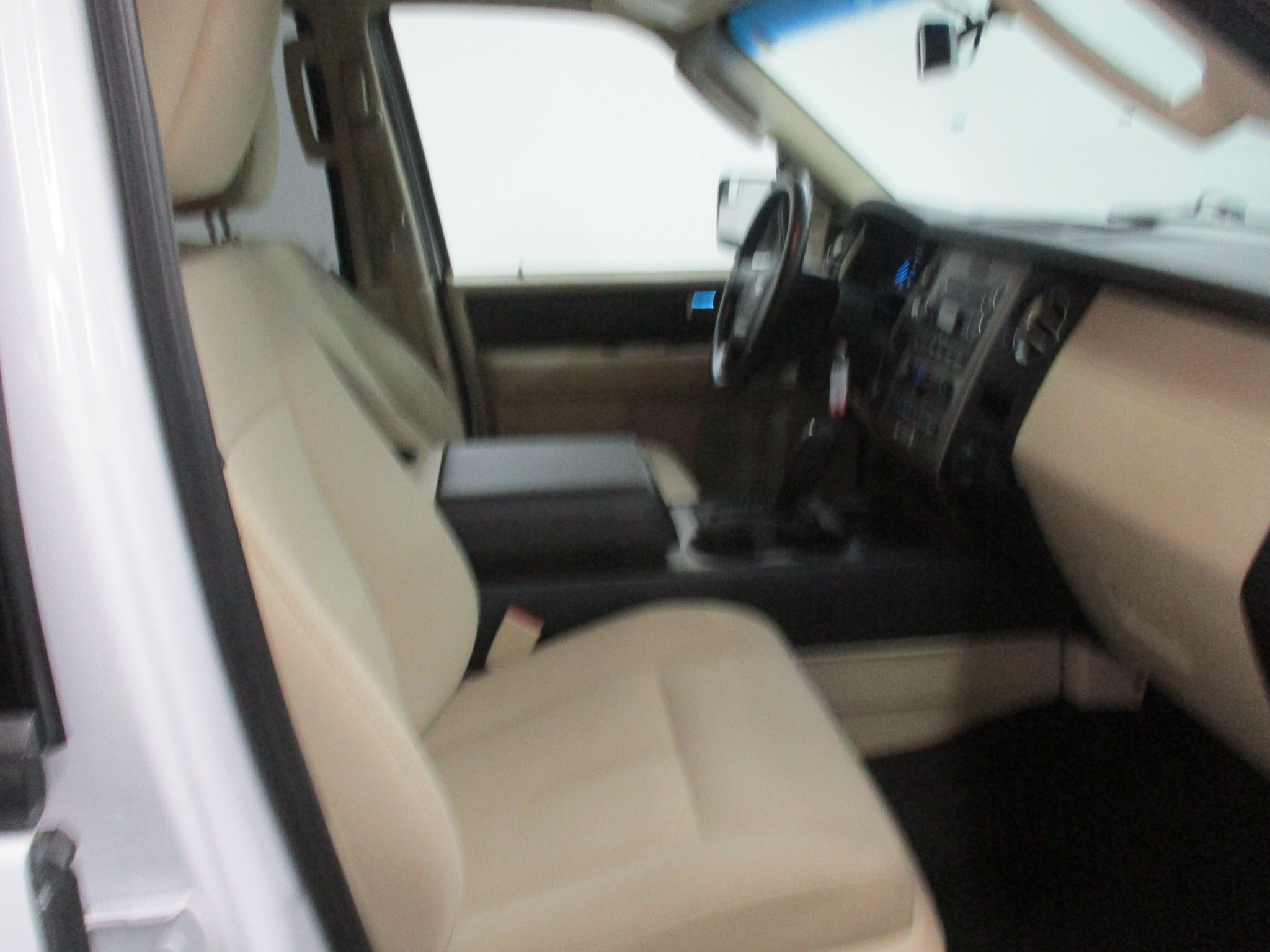 Used 2010 Ford Escape 4WD Hybrid image 10