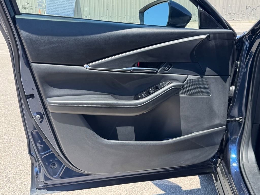 Used 2025 MAZDA CX-30 AWD 2.5 S w/ Preferred Package image 21