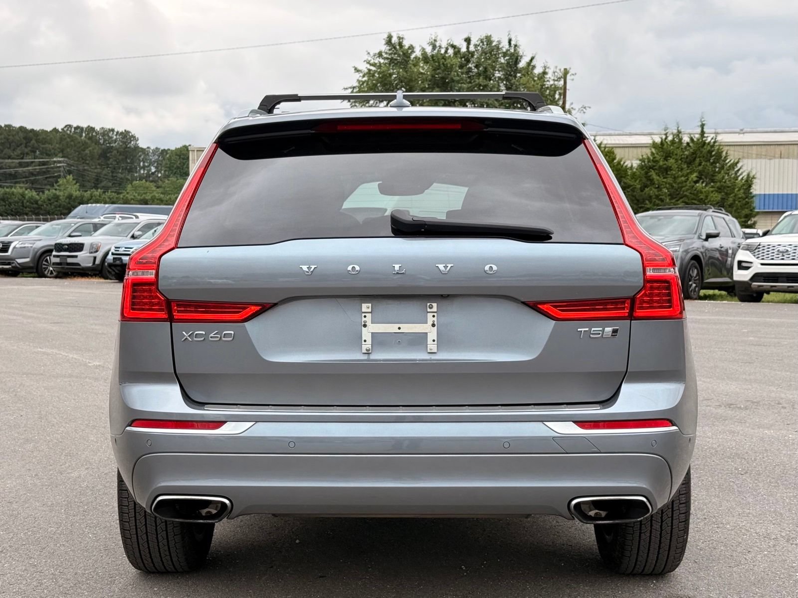 Used 2018 Volvo XC60 T5 Inscription w/ Convenience Package AWD/4WD image 8
