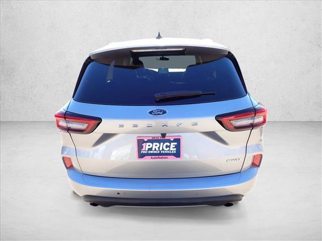 Used 2024 Ford Escape ST-Line image 3