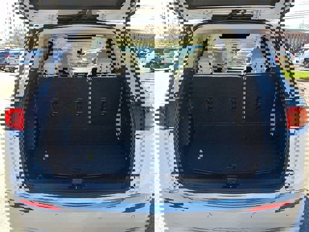 Certified 2023 Buick Enclave Premium w/ Experience Buick Package image 35