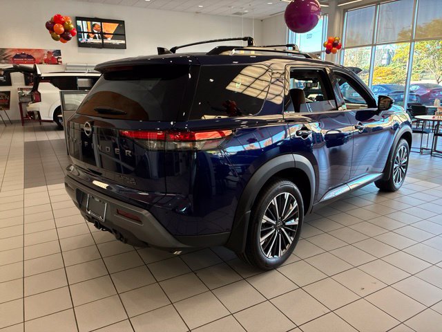 New 2026 Nissan Pathfinder Platinum AWD/4WD image 6