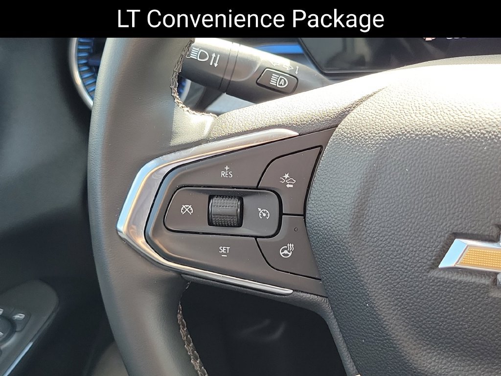 Used 2024 Chevrolet Trax LT w/ LT Convenience Package FWD image 13