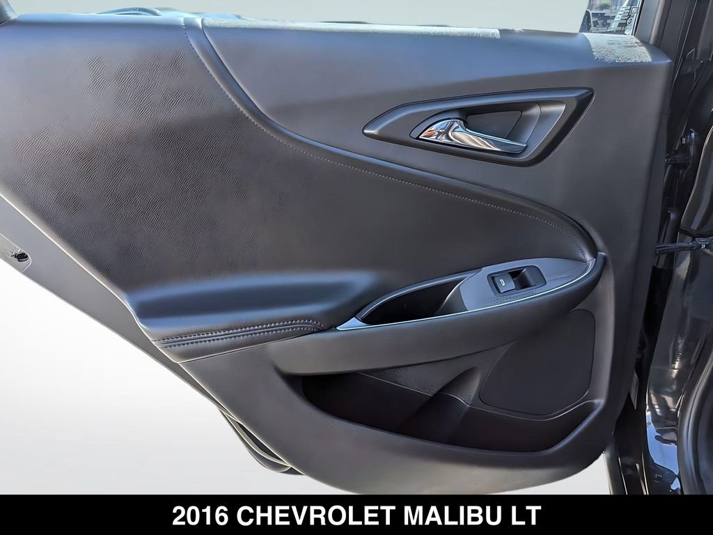 Used 2016 Chevrolet Malibu LT w/ Leather Package FWD image 25