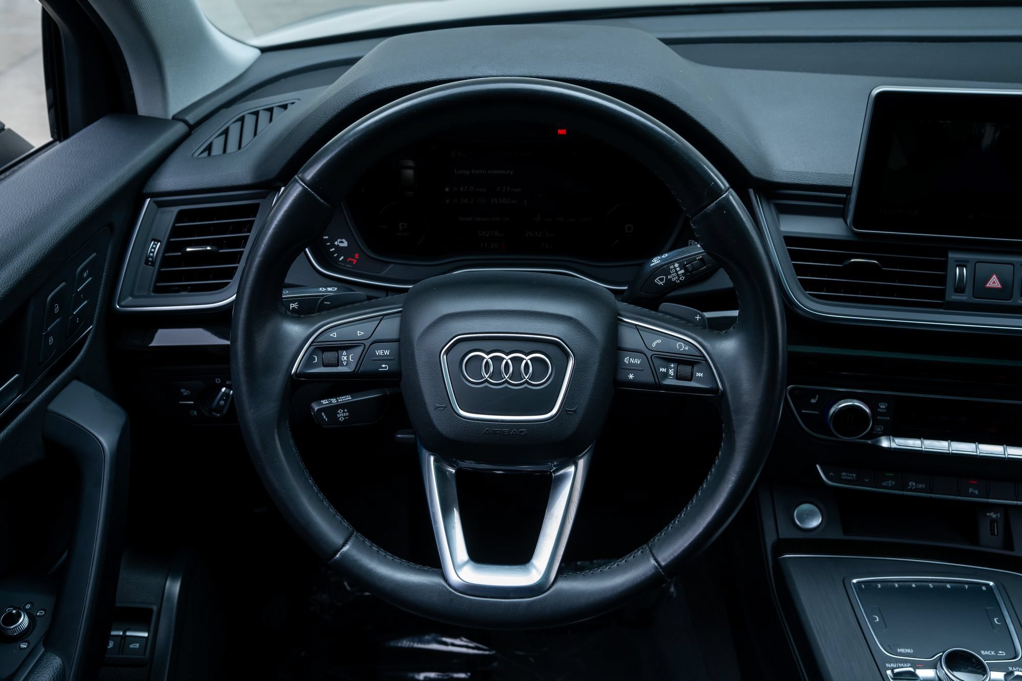 Used 2020 Audi Q5 e Premium w/ Convenience Package AWD/4WD image 12