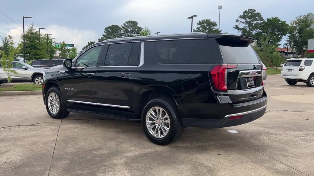 Used 2023 GMC Yukon XL SLT image 4