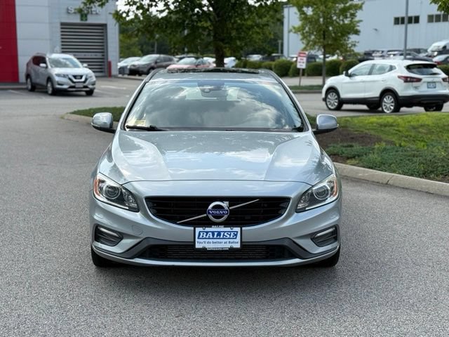 Used 2018 Volvo V60 T5 Dynamic FWD image 2