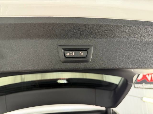 Used 2018 BMW X3 xDrive30i image 10