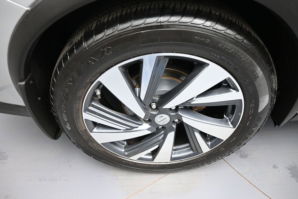 Used 2015 Nissan Murano Platinum w/ Platinum Technology Package AWD/4WD image 12