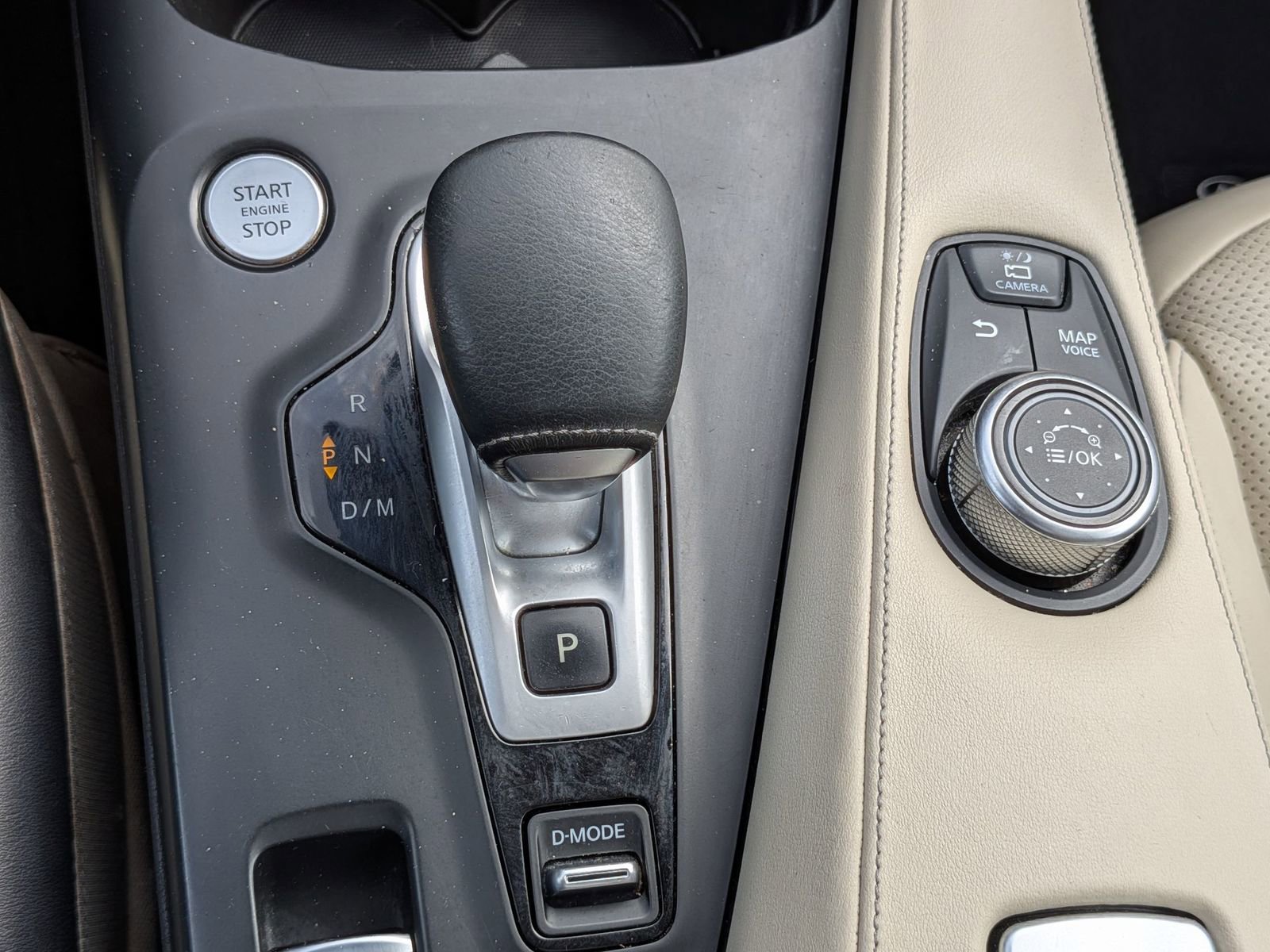 Used 2019 INFINITI QX50 Essential w/ Premium Heat Package image 28