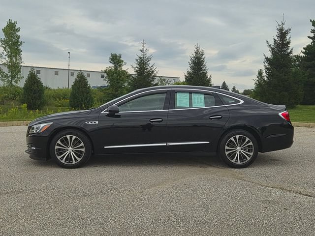 Used 2017 Buick LaCrosse Essence FWD image 8