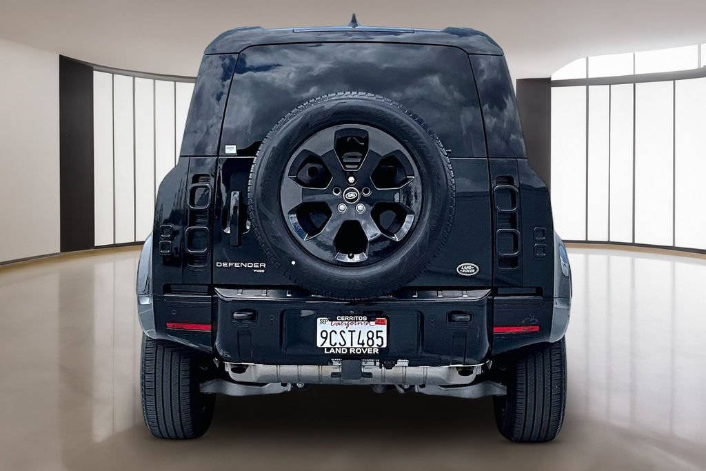 Certified 2023 Land Rover Defender 110 X-Dynamic SE AWD/4WD image 5
