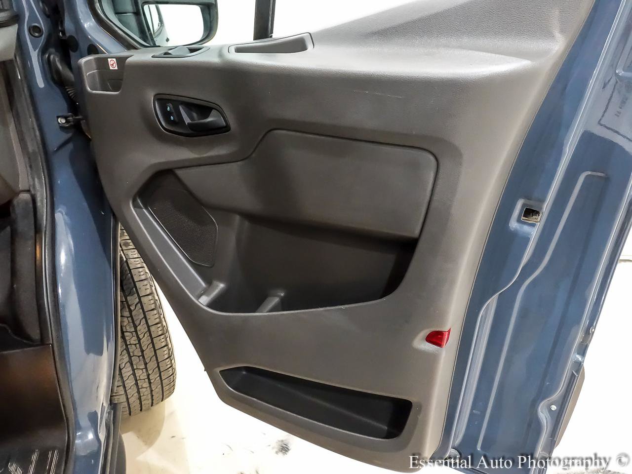 Used 2020 Ford Transit 250 148 High Roof Extended RWD image 18
