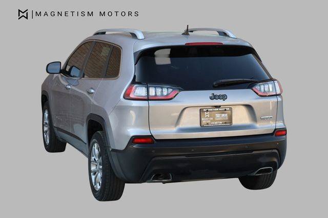 Used 2021 Jeep Cherokee Latitude Lux FWD image 8