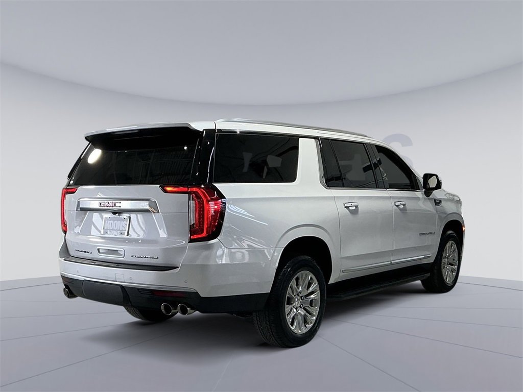 Used 2024 GMC Yukon XL Denali w/ Max Trailering Package image 16