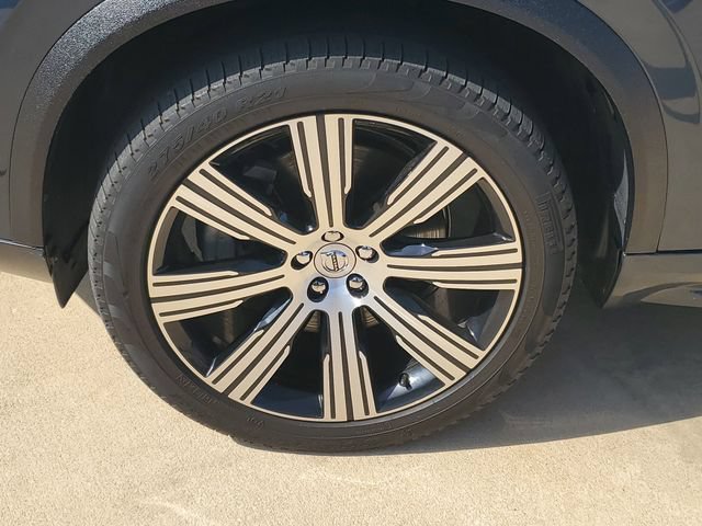 Used 2024 Volvo XC90 T8 Ultimate w/ Protection Package Premier AWD/4WD image 12