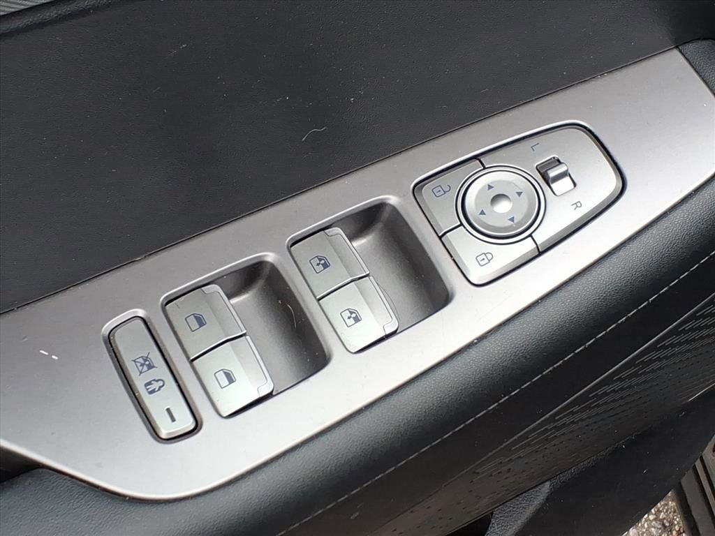 Used 2023 Hyundai Palisade SEL w/ Cargo Package image 14