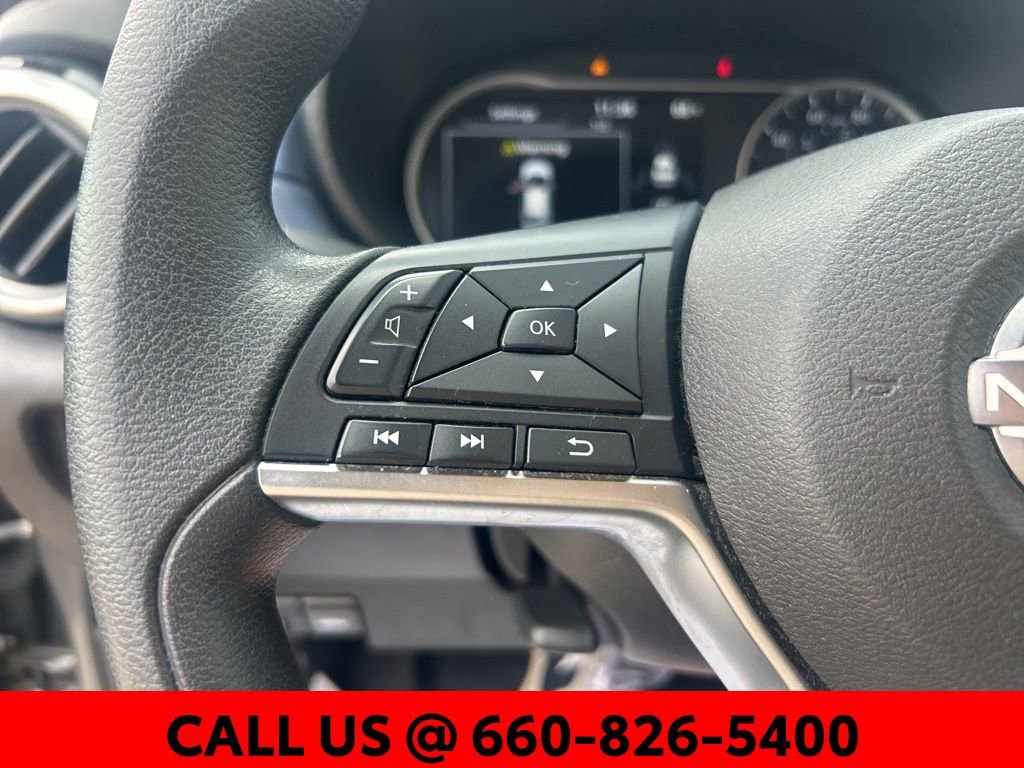 Used 2023 Nissan Versa SV image 13