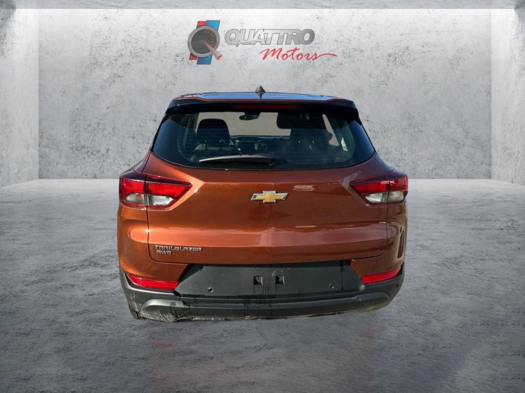 Used 2021 Chevrolet TrailBlazer LS AWD/4WD image 4