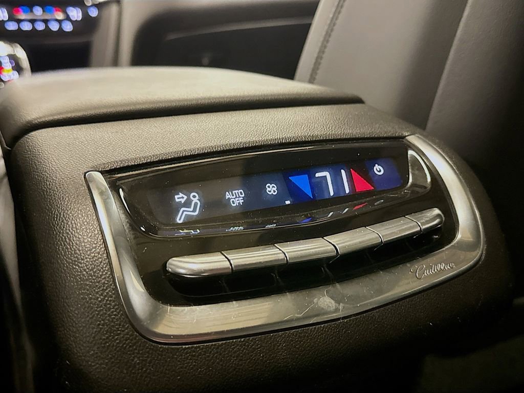 Used 2020 Cadillac XT6 Premium Luxury image 34