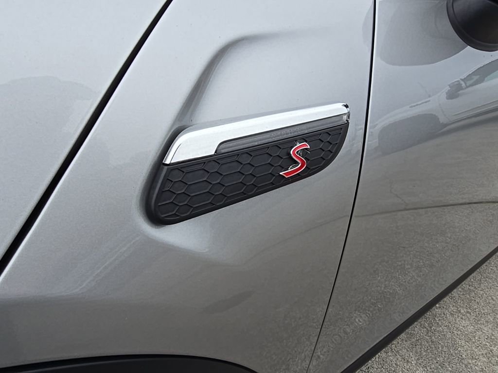 Used 2024 MINI Cooper S FWD image 31