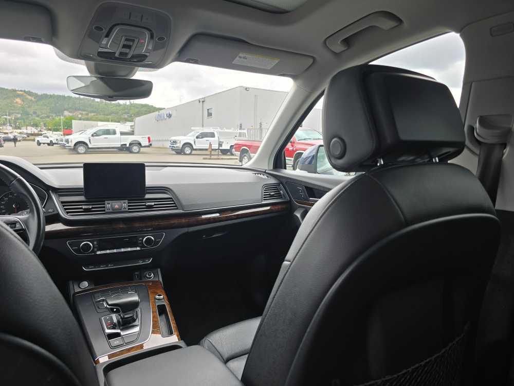 Used 2018 Audi Q5 2.0T Premium w/ Convenience Package AWD/4WD image 14