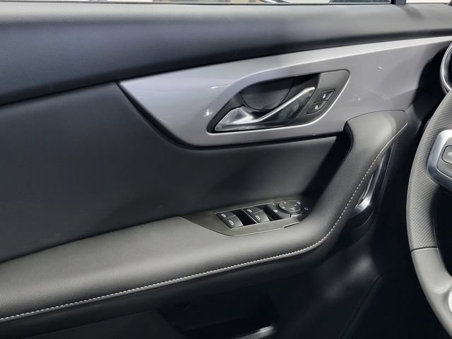 New 2026 Chevrolet Blazer LT w/ Convenience Package AWD/4WD image 22