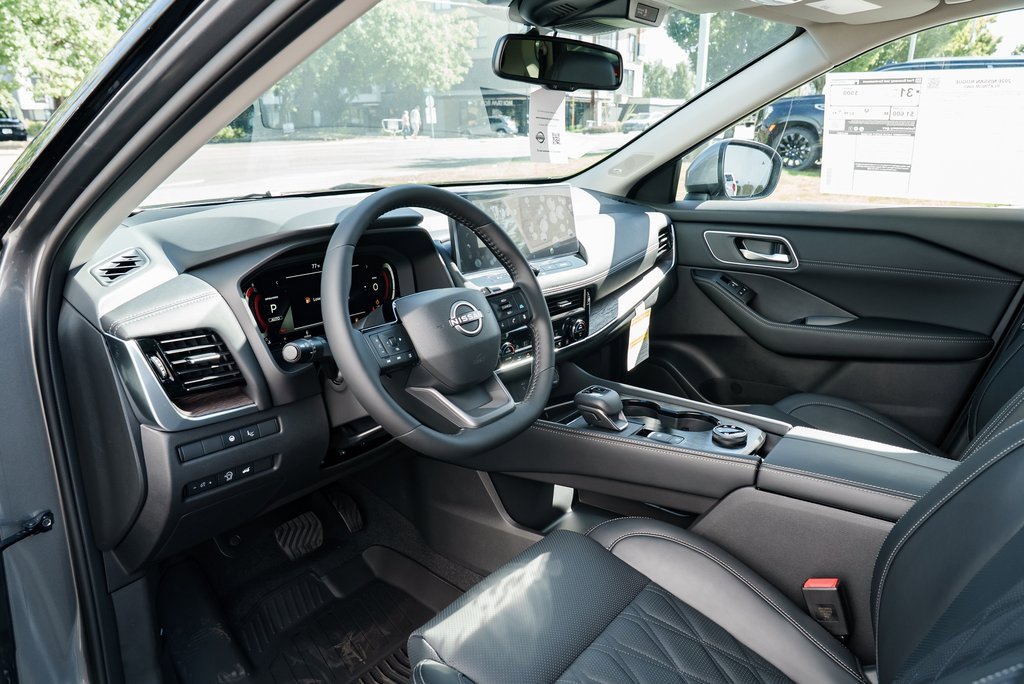 New 2026 Nissan Rogue Platinum image 24
