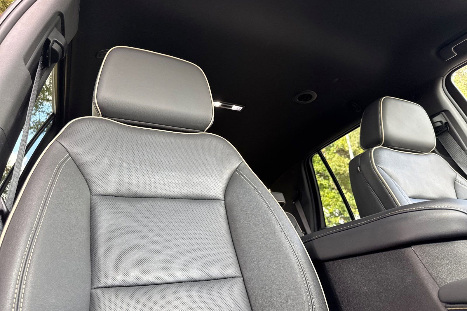 Used 2024 GMC Yukon SLT image 20