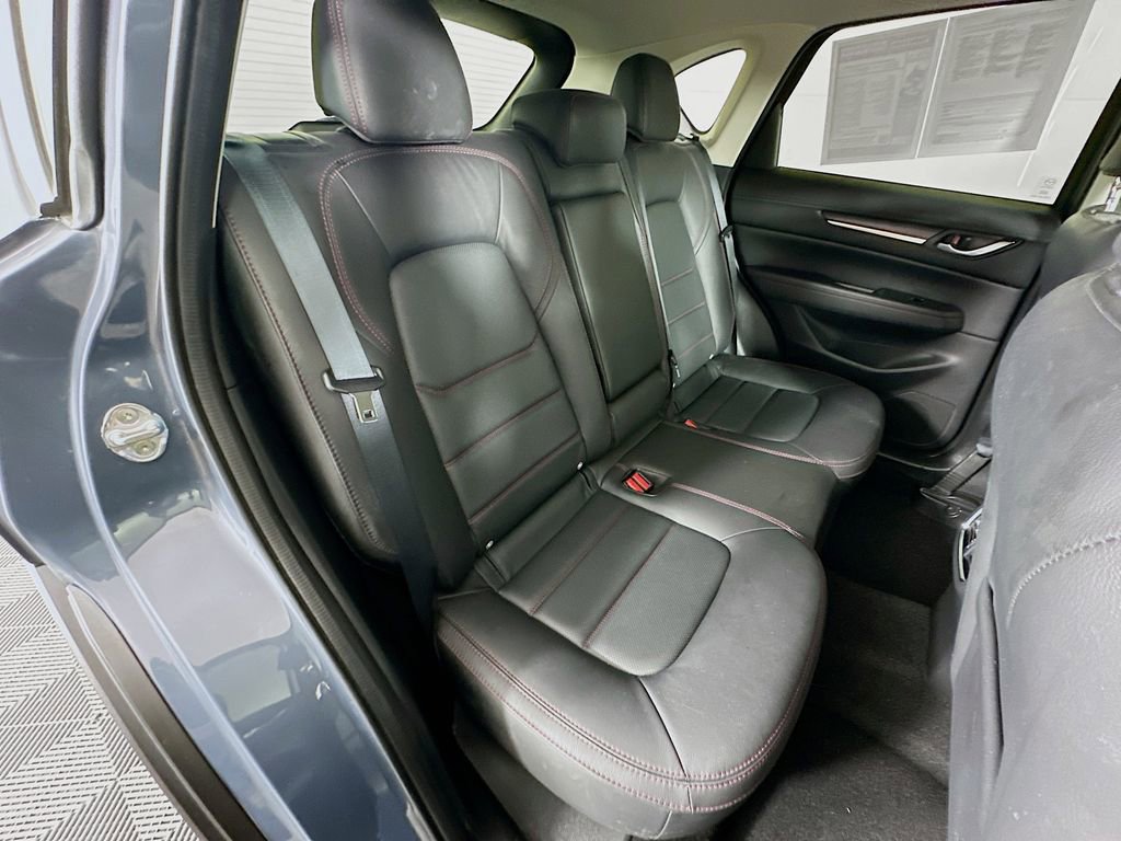 Certified 2023 MAZDA CX-5 Carbon Edition image 35