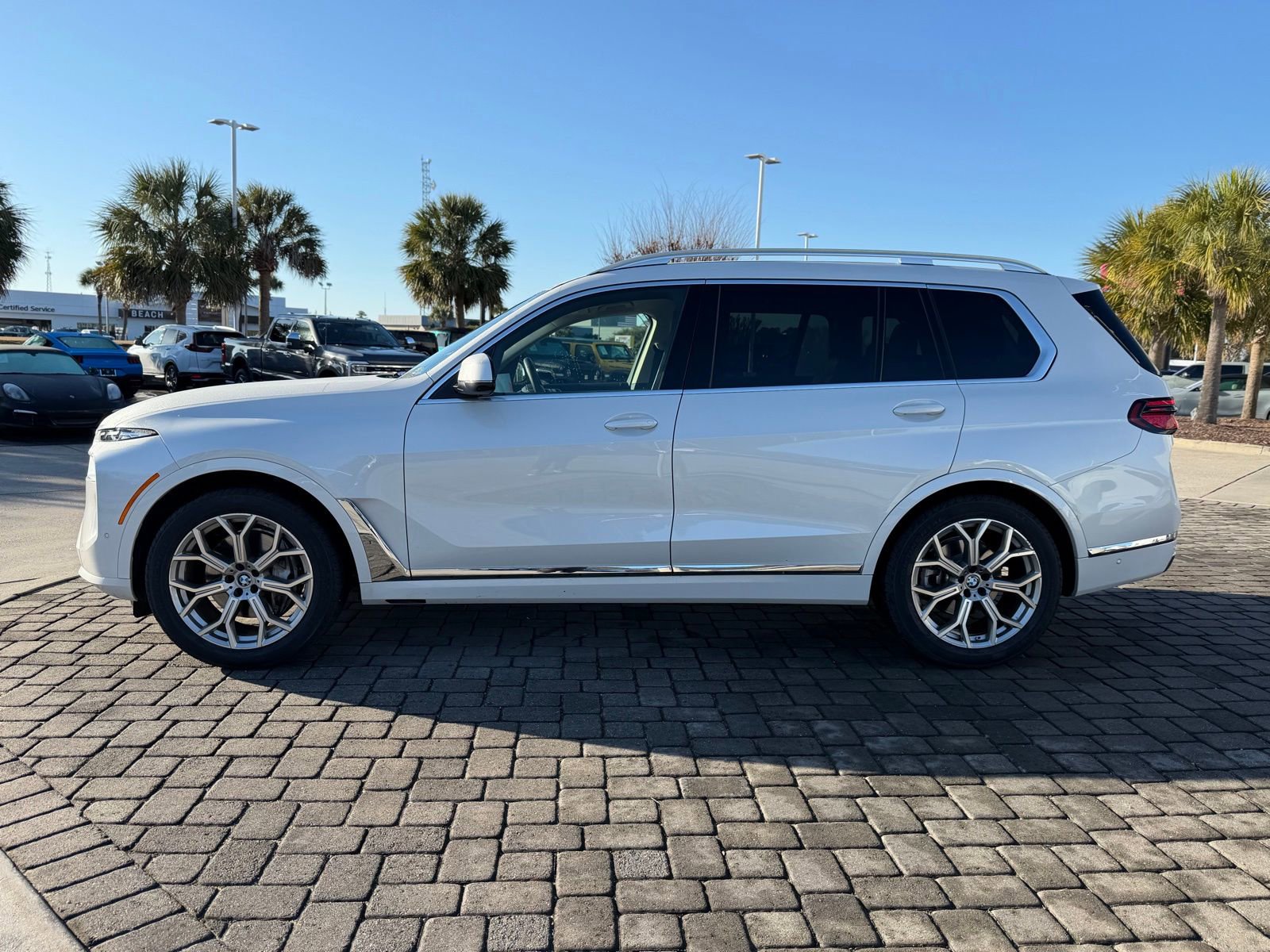 Certified 2024 BMW X7 xDrive40i w/ Executive Package image 12