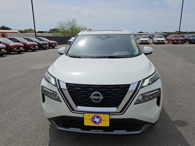 Used 2023 Nissan Rogue SL w/ SL Premium Package image 8