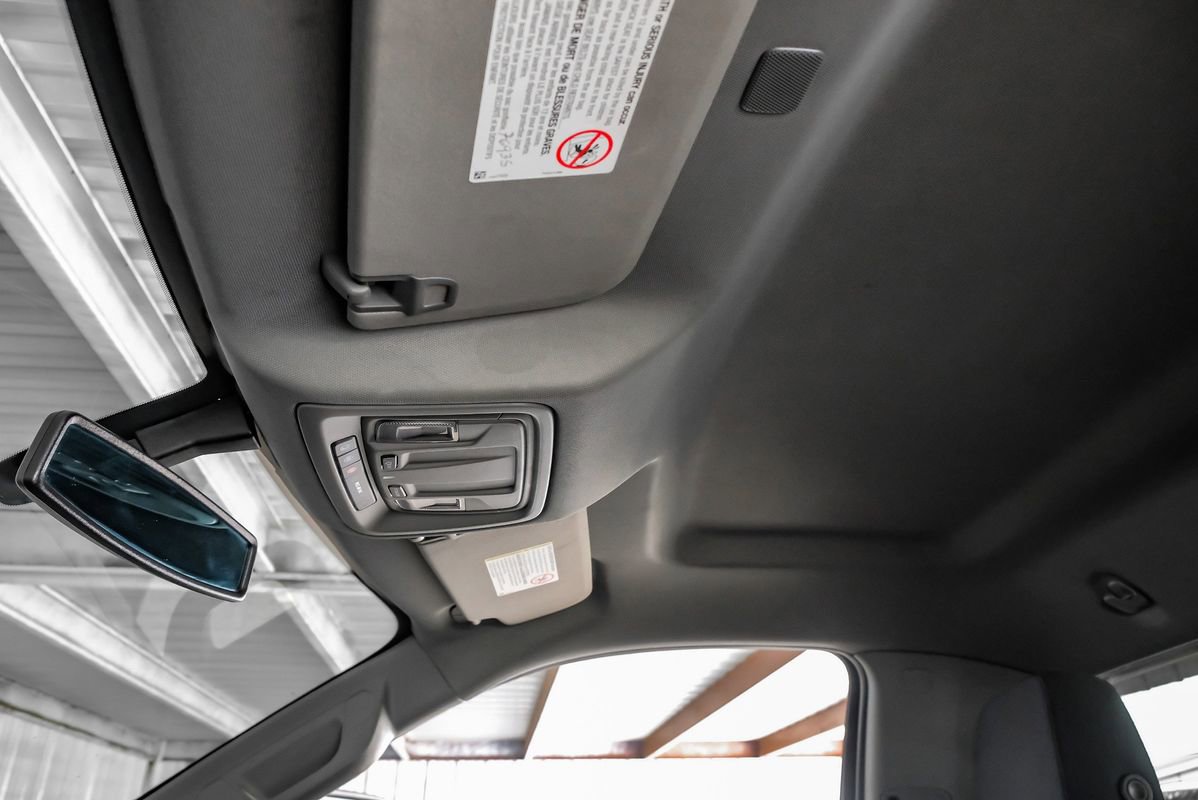 Used 2020 GMC Sierra 3500 4x4 Regular Cab w/ Convenience Package image 25