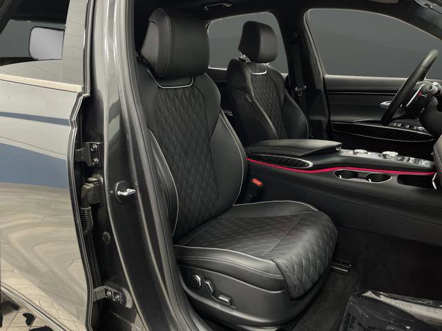 Used 2024 Genesis GV70 3.5T Sport w/ Sport Prestige Package image 32