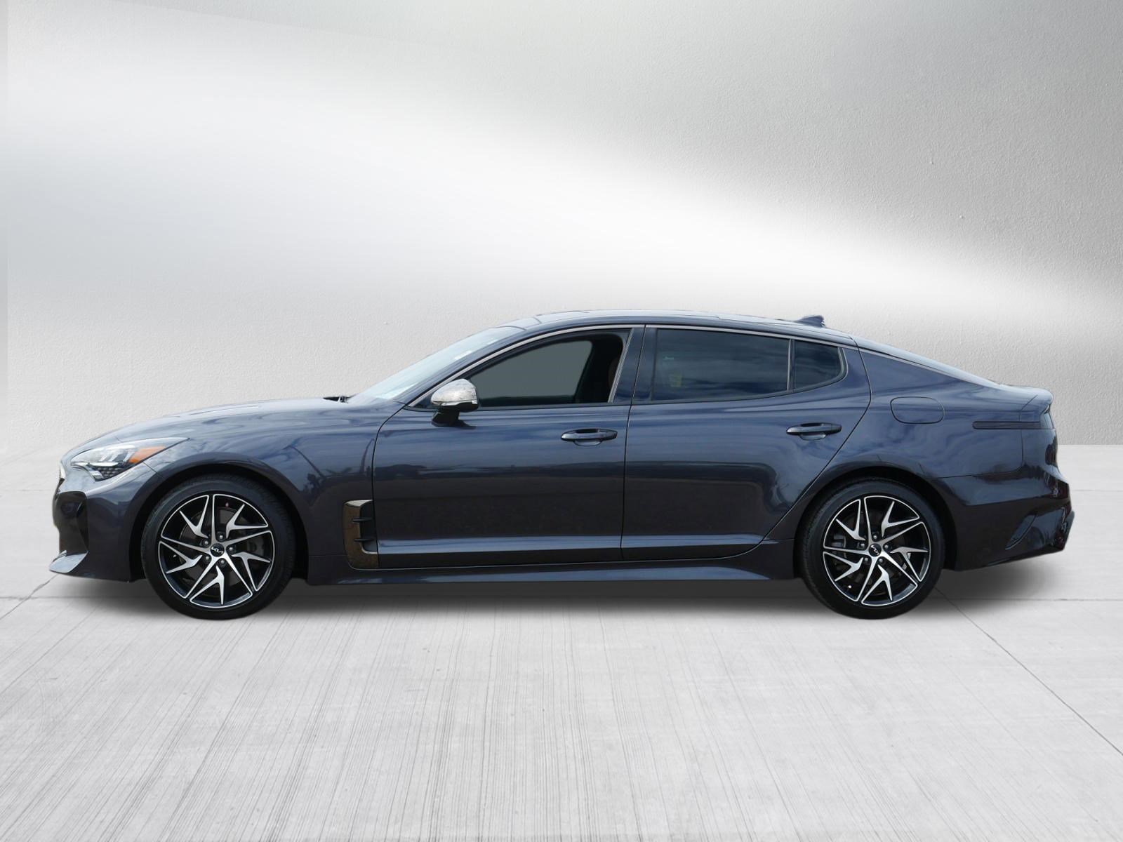 Used 2023 Kia Stinger GT-Line w/ Sun & Sound Package image 4