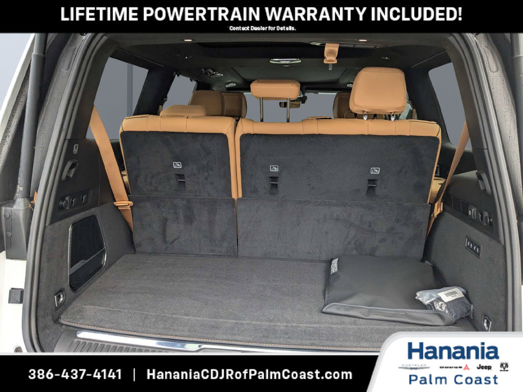 New 2026 Jeep Grand Wagoneer Summit AWD/4WD image 12