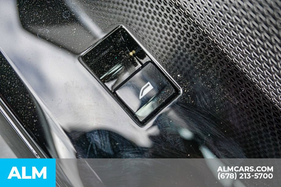 Used 2025 BMW i7 eDrive50 w/ M Sport Package image 61